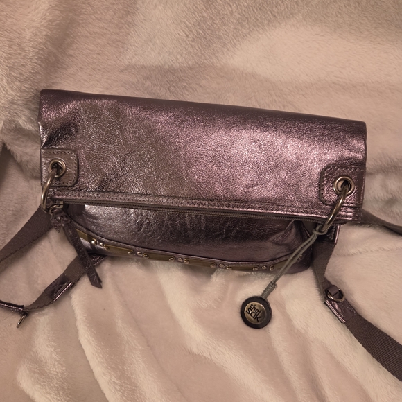 The Sak Metallic Pewter Crossbody Bag In EUC - Picture 3 of 9